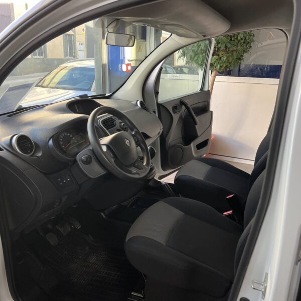 RENAULT KANGOO - Imagen 7
