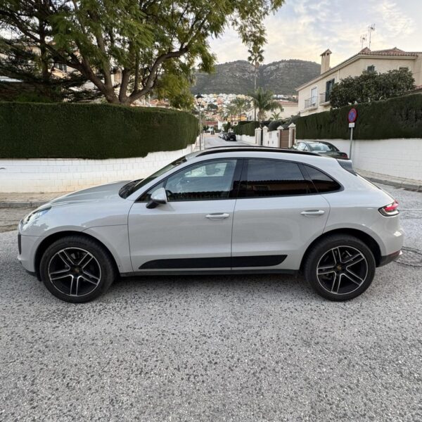 PORSCHE MACAN - Imagen 2